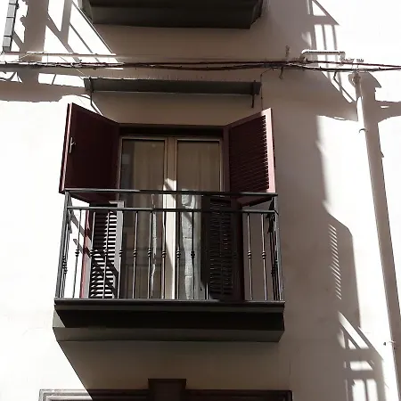 Casa Vacanza Noemi * Napels